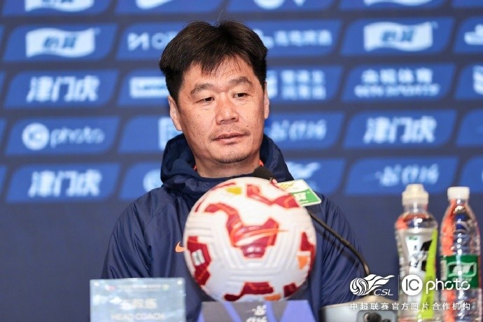 李霄鵬：希望明天比賽能打出一些新的東西，取得一個(gè)好的結(jié)果
